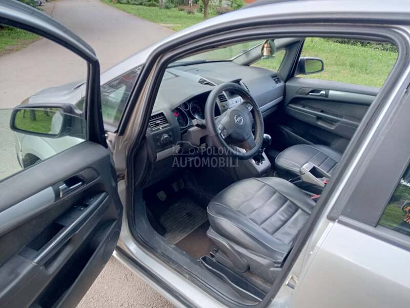 Opel Zafira 1.6