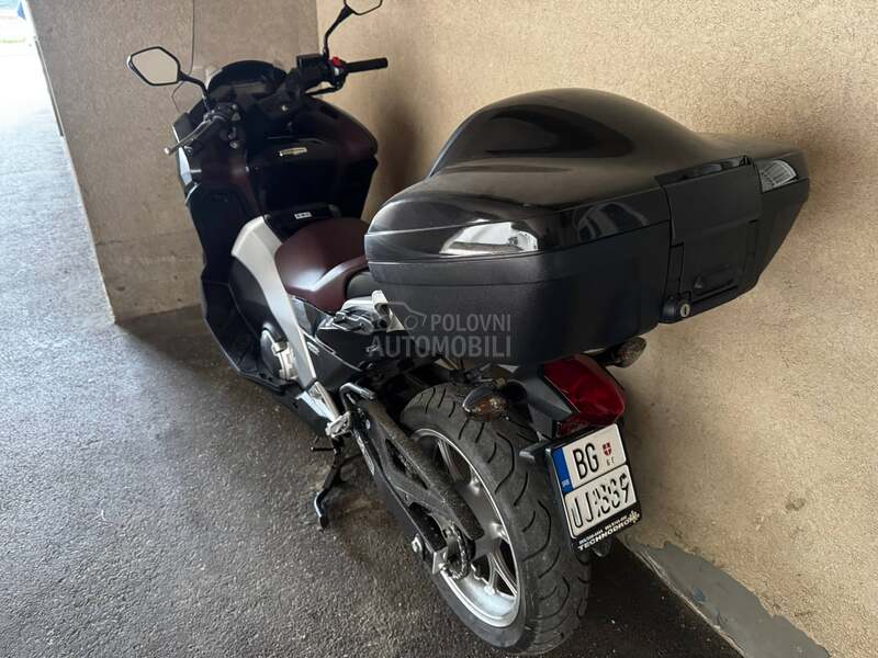 Honda Integra NC700D