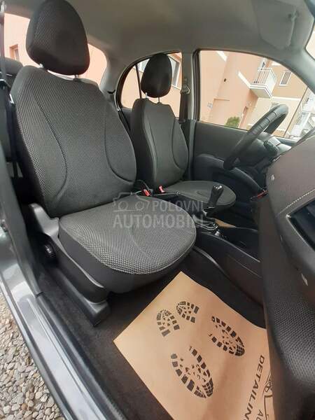 Nissan Micra T O P