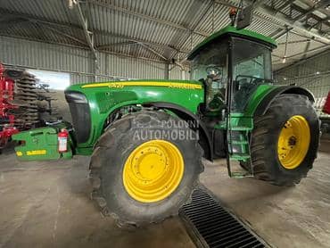 John Deere 8420
