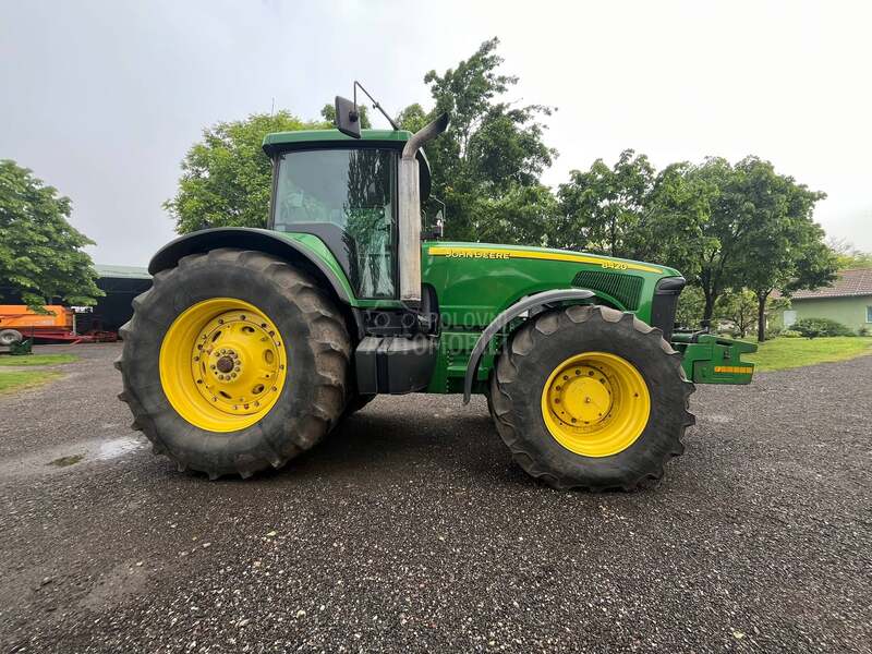 John Deere 8420