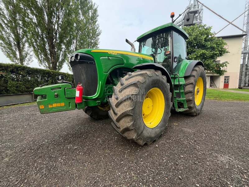 John Deere 8420