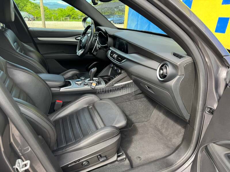 Alfa Romeo Stelvio SRBIJA/NOV/FUUL