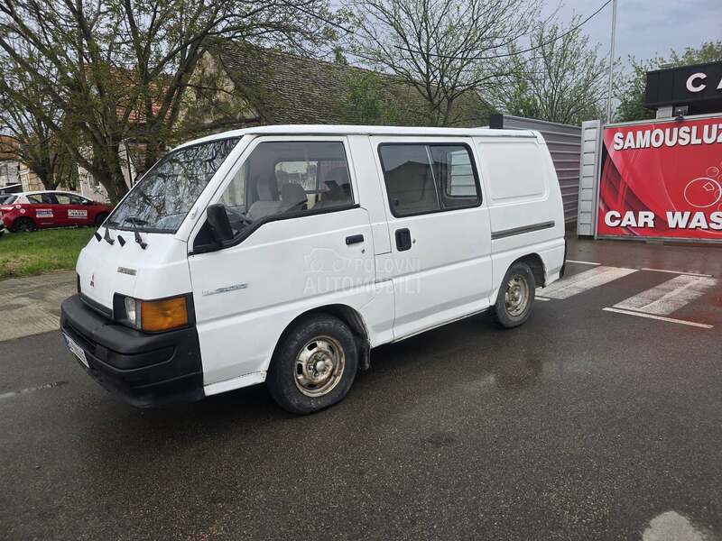 Mitsubishi L 300 2.5