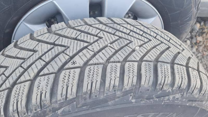 Čelične felne Golf 5,6,7 15" 5 x 112