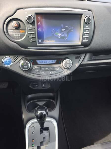 Toyota Yaris 1.5 Hybrid