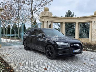 Audi SQ7 Black 500hp