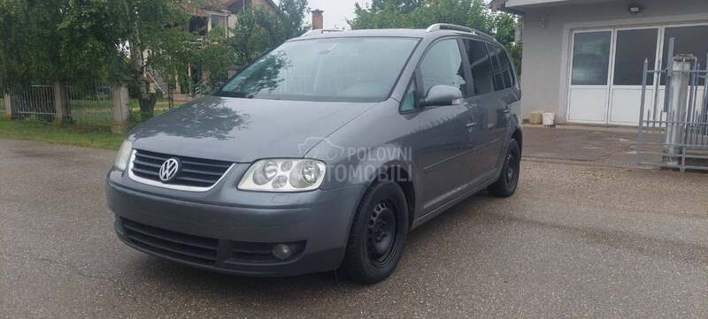 Volkswagen Touran 