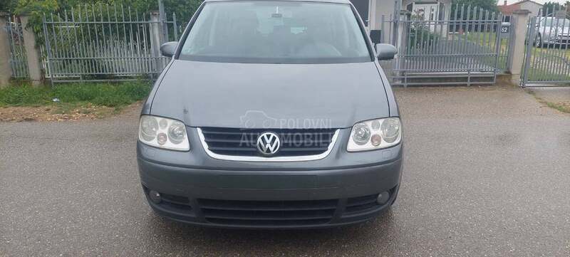 Volkswagen Touran 
