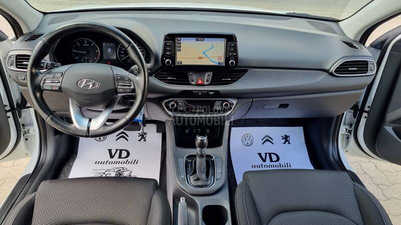 Hyundai i30 1.6 CRDI A.U.T.O.M