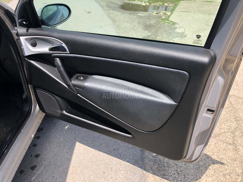 Lancia Ypsilon 1.2 8v clasic