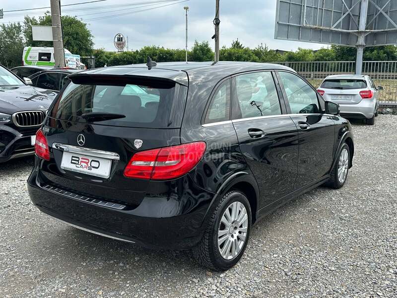 Mercedes Benz B 200 natural