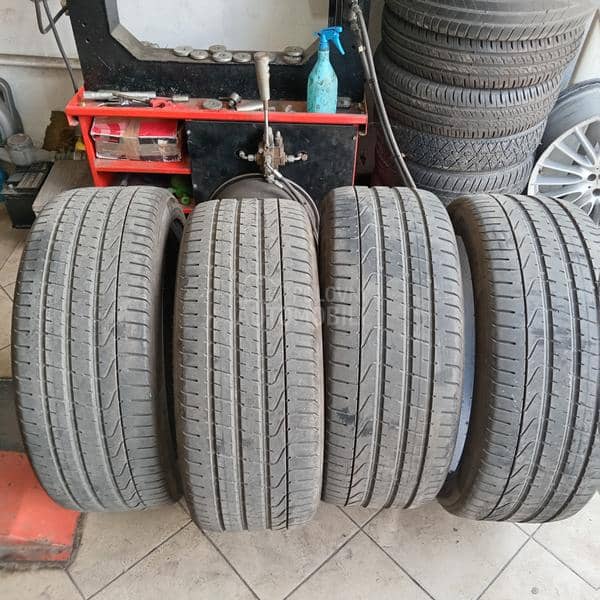 Pirelli 265/40 R22 Letnja