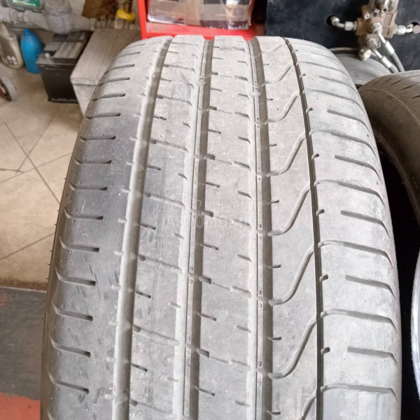 Pirelli 265/40 R22 Letnja