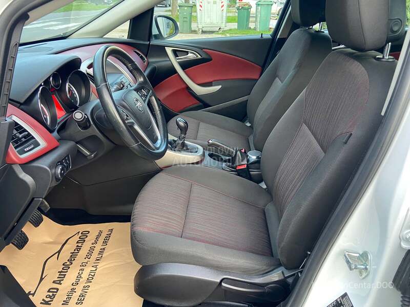 Opel Astra J 1.3 ecoFLEX CDTI