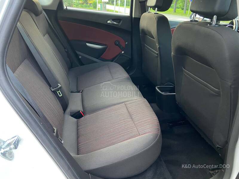 Opel Astra J 1.3 ecoFLEX CDTI