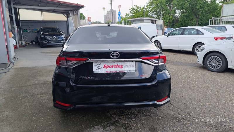Toyota Corolla 1.6 SOL