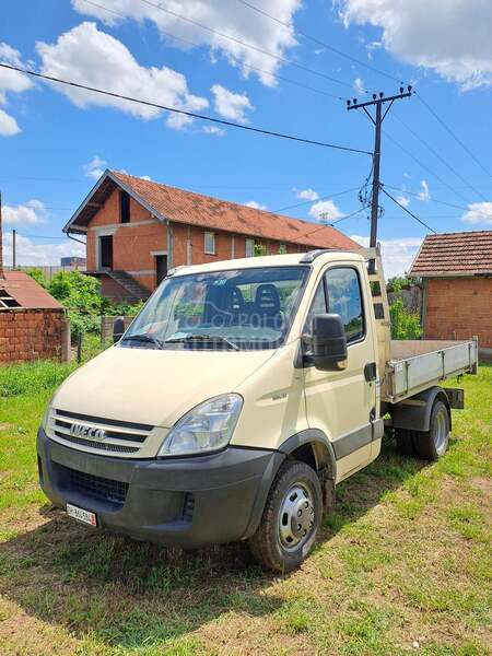 Iveco 35c10