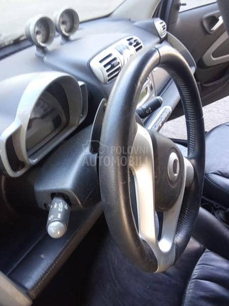 Delovi 451 i 451Kabrio