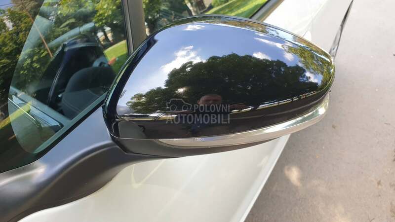 Peugeot 208 1.5 H.D.I.