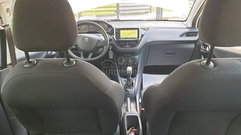 Peugeot 208 1.5 H.D.I.
