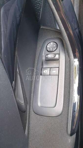 Peugeot 208 1.5 H.D.I.