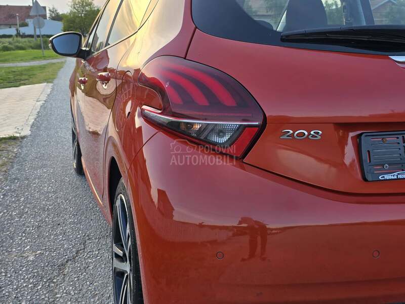 Peugeot 208 1.2
