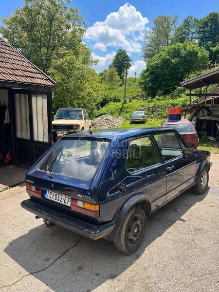 Volkswagen Golf 1 gtd