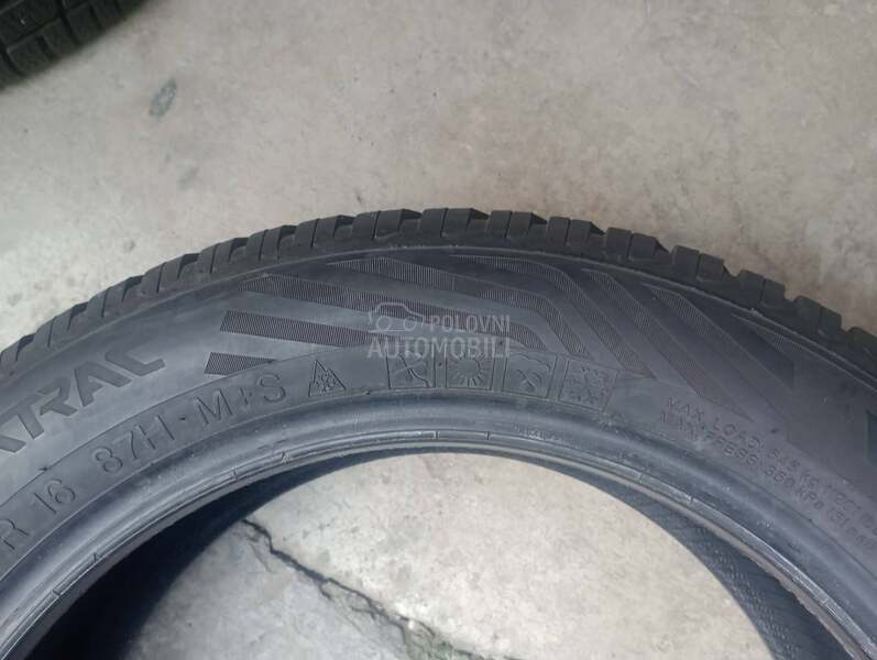 Vredestein 195/55 R16 Zimska