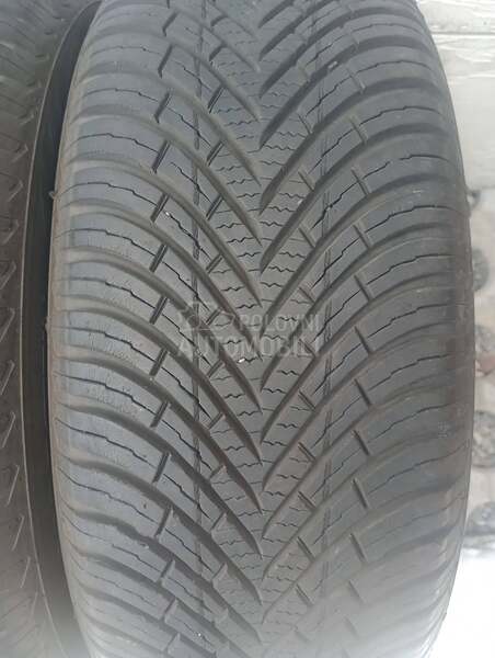 Vredestein 195/55 R16 Zimska