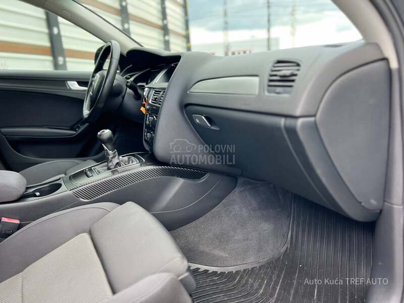 Audi A4 2.0 TDI/AMBITION/LED
