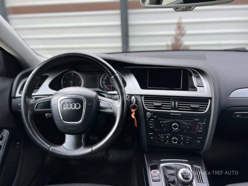 Audi A4 2.0 TDI/AMBITION/LED