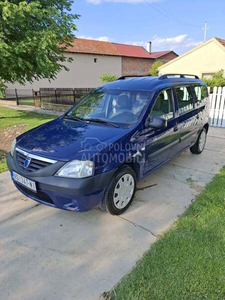 Dacia Logan 
