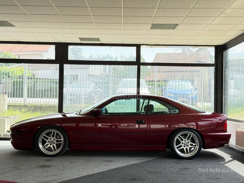 BMW 850 