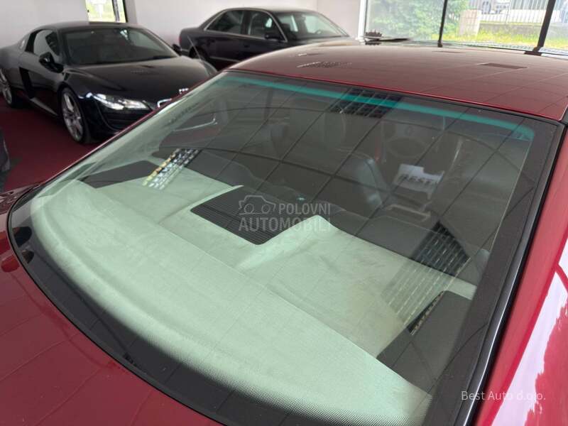 BMW 850 
