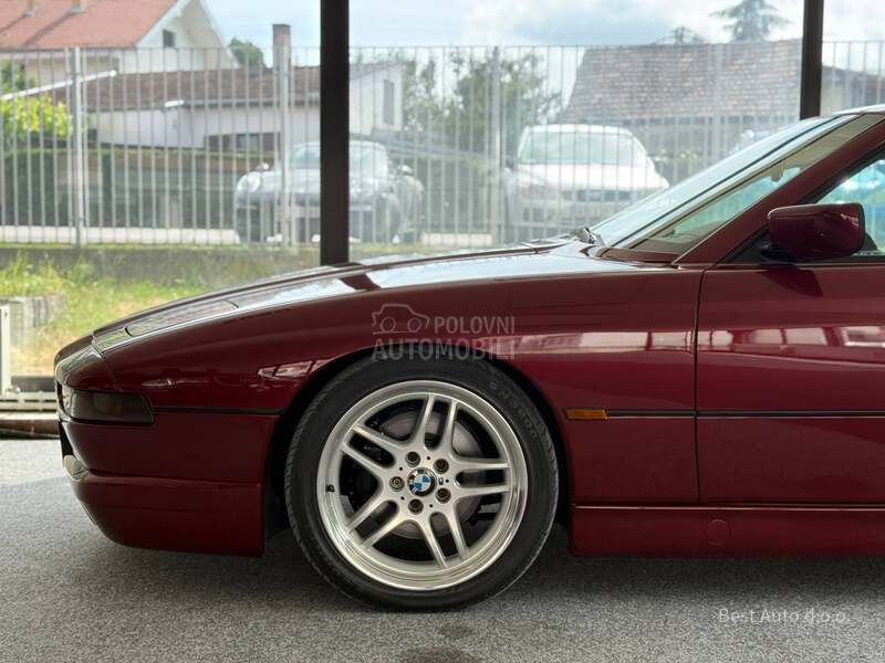BMW 850 