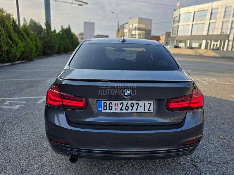 BMW 318 Sport paket AT8