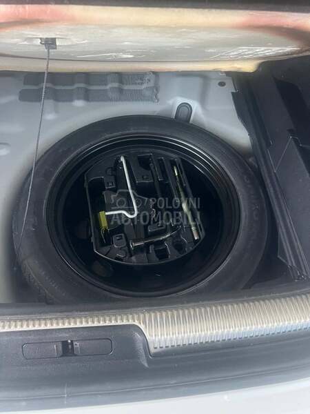 DS 7 2.0HDi RIVOLI