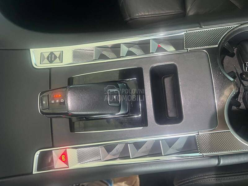 DS 7 2.0HDi RIVOLI
