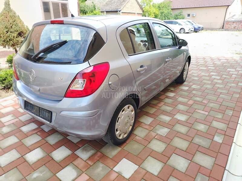 Opel Corsa D 