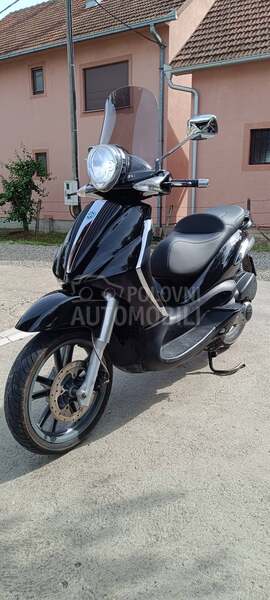 Piaggio Beverly 250 ie