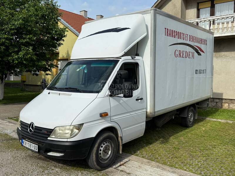 Mercedes Benz Sprinter 311 CDI Rampa