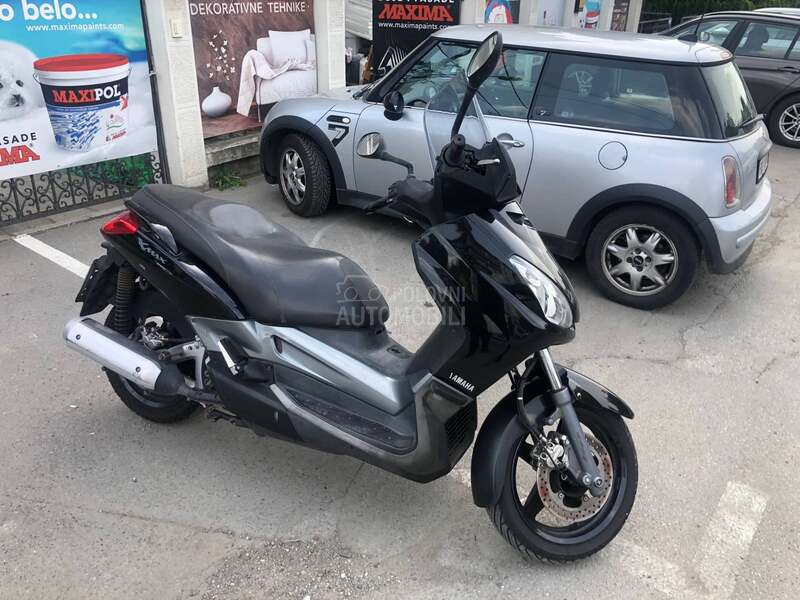 Yamaha Xmax