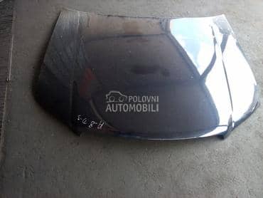 Hauba prednja. D3 za Audi A8 za 2005. god.