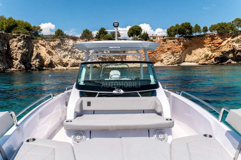 Axopar 29 Sun Top BRABUS