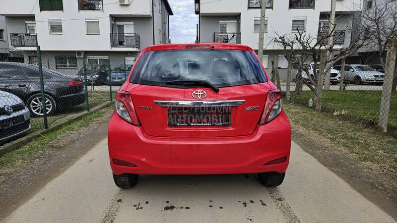 Toyota Yaris 1.0