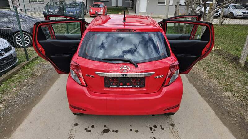 Toyota Yaris 1.0