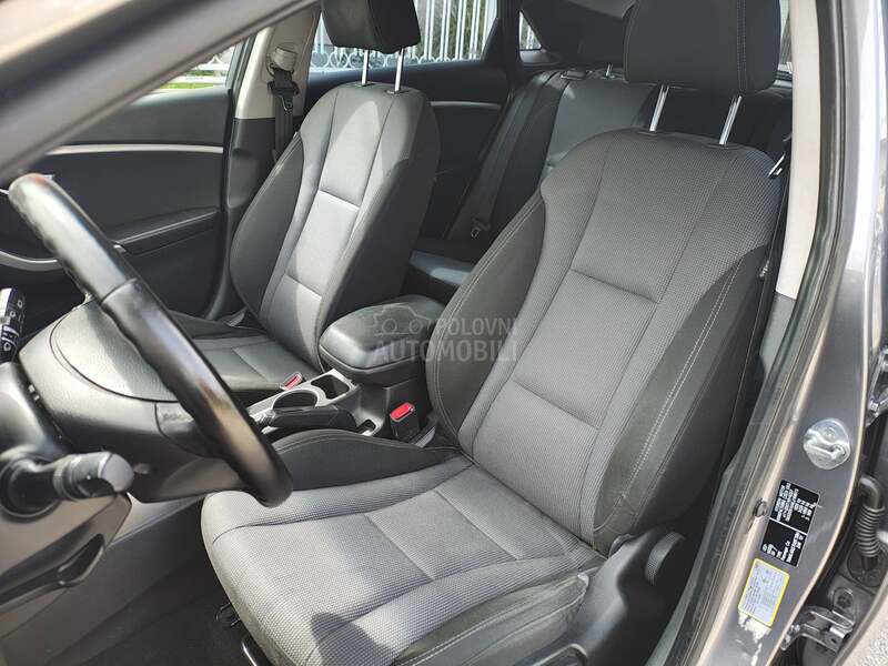 Hyundai i30 1.6 CRDI