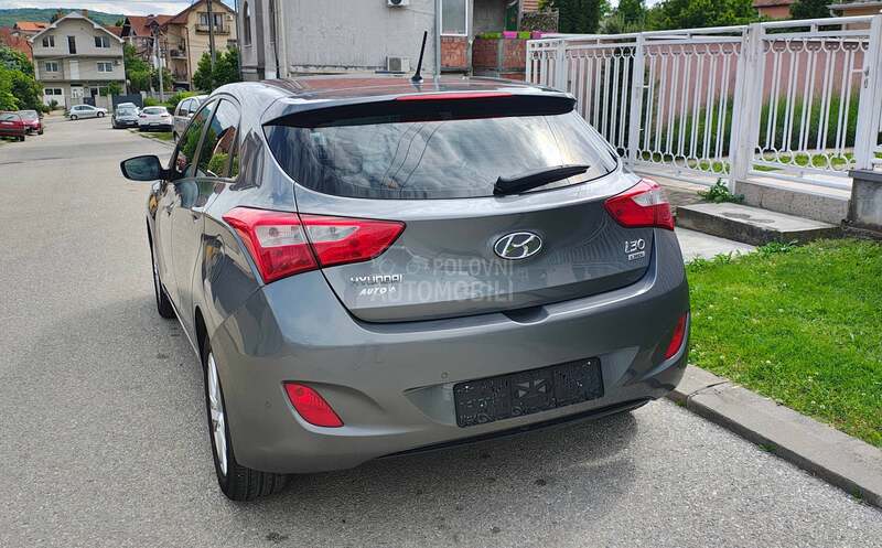 Hyundai i30 1.6 CRDI
