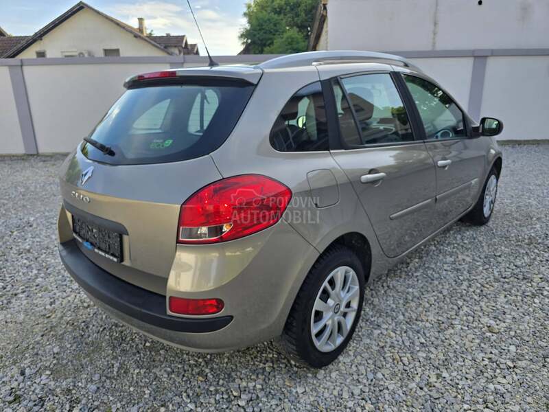 Renault Clio 1.2 8v